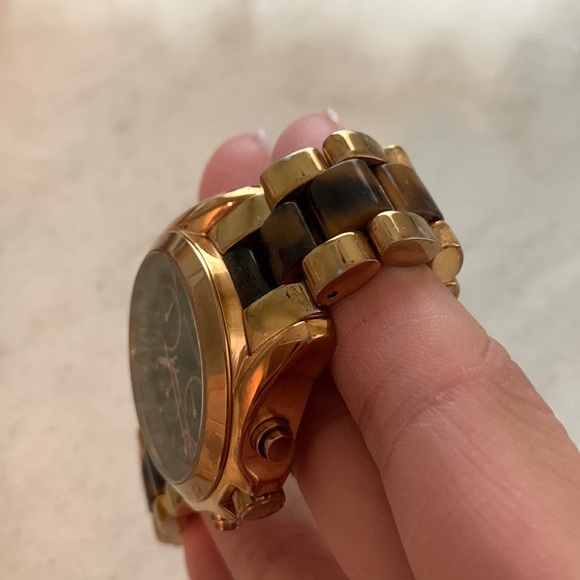 Michael Kors tortoise shell watch (Box included) - Picture 3 of 4